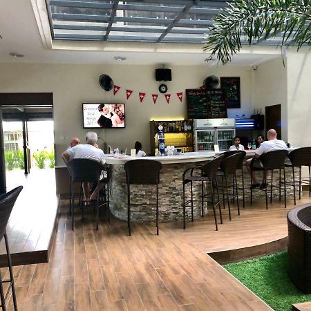 Beautiful Condo In The New La Grande Resort 安吉利斯 外观 照片